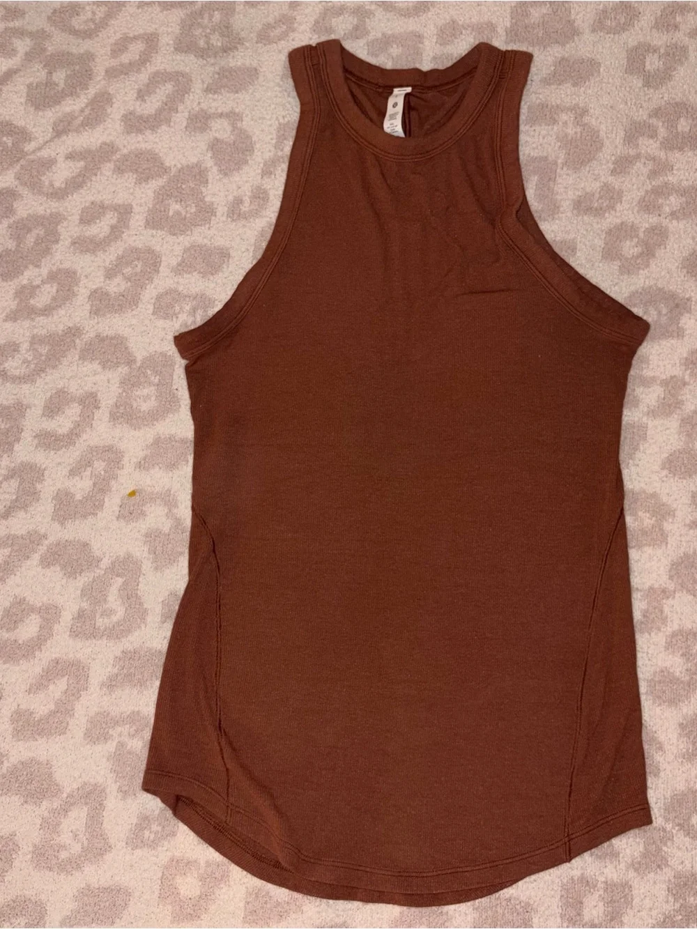 Lululemon hold tight tank top size 6 copper brown like new
